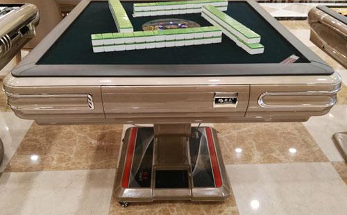 全自动乌什乌什麻将桌在家庭娱乐空间中的应用与选购指南